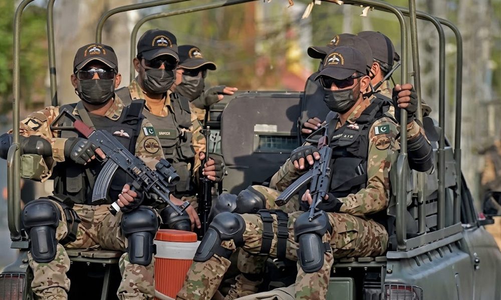 بلوچستان کے ضلع واشک میں سکیورٹی فورسز کی کامیاب کارروائی، فتنہ الہندوستان کے دہشت گرد ہلاک: آئی ایس پی آر